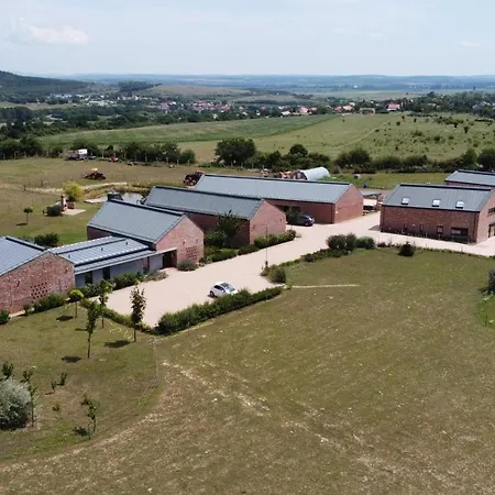 Apartamento Oeregtoelgy Szár