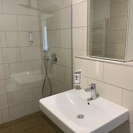 Oeregtoelgy Szár